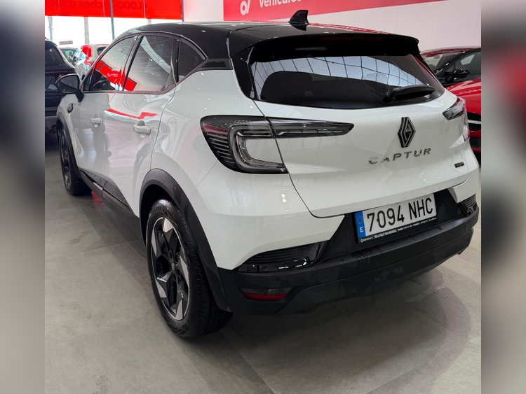 Renault Captur Techno E-tech Híbrido foto 5